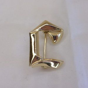 Beaujewels Gold Tone Letter Initial C Brooch Pin